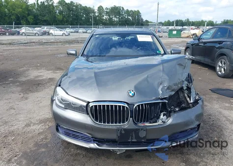 2016 BMW 740I из США, поврежденный, VIN WBA7E2C56GG504523